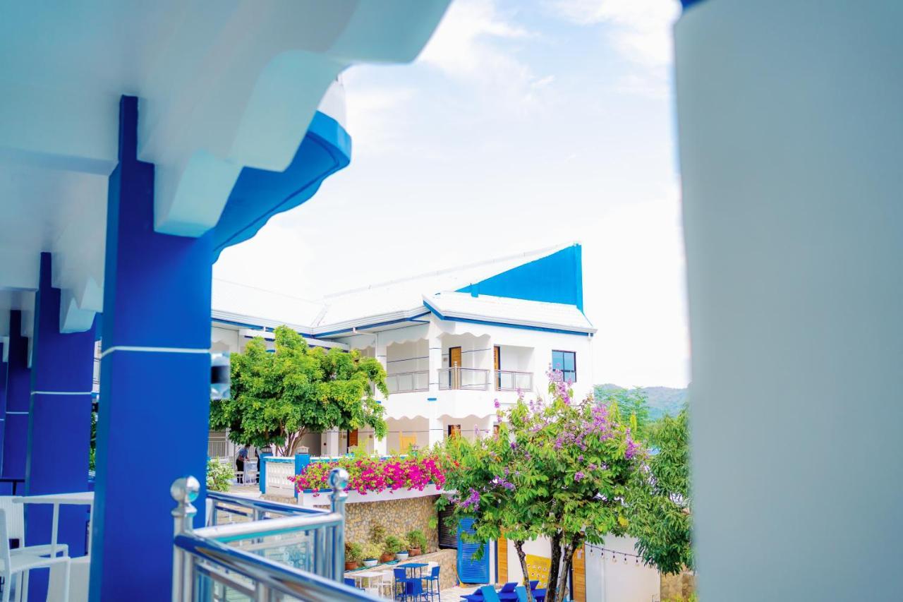 Santiago Cove Hotel And Restaurant Exterior photo