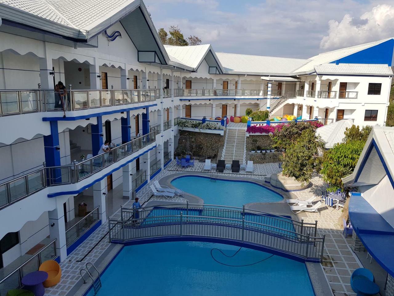Santiago Cove Hotel And Restaurant Exterior photo
